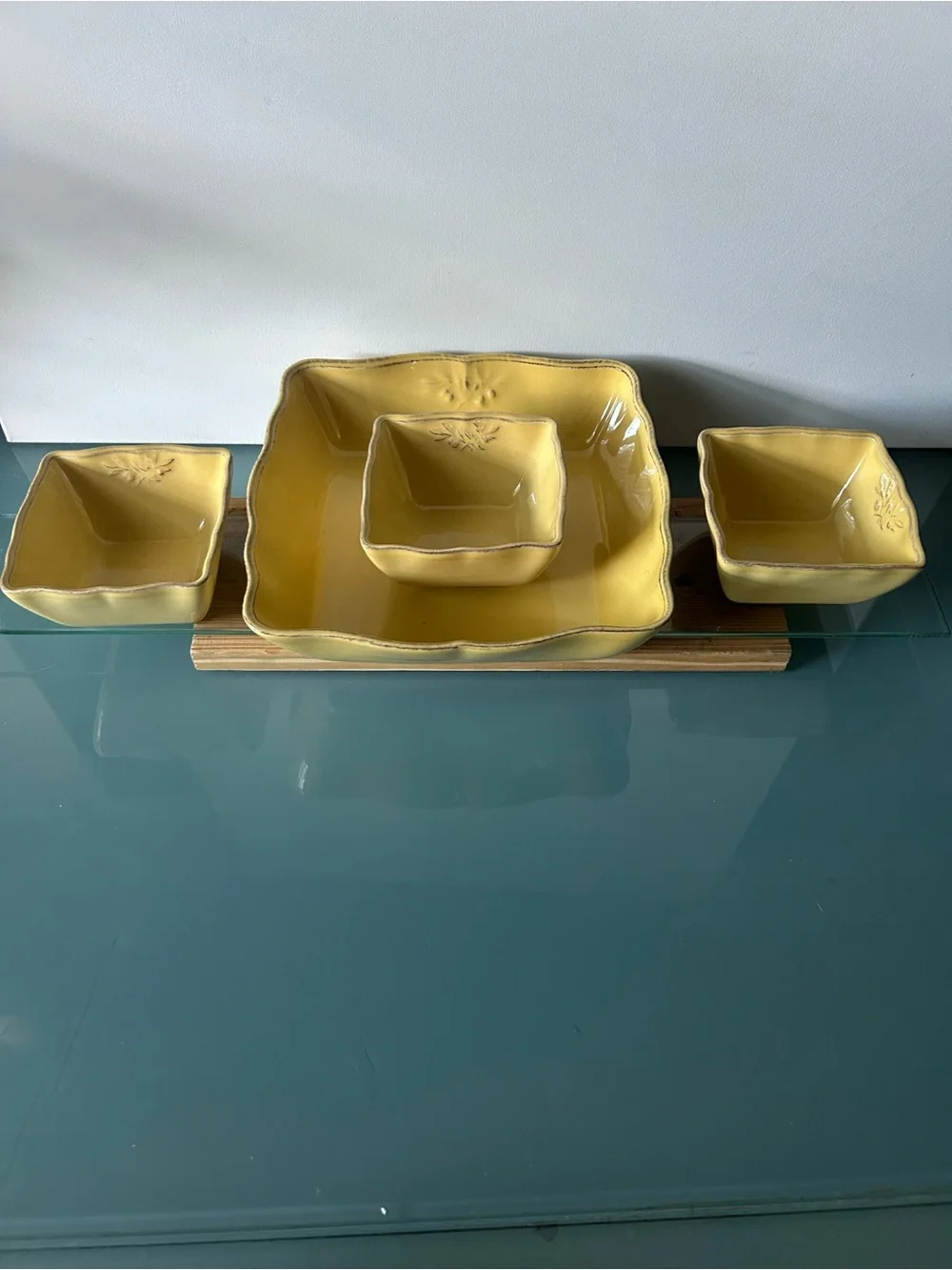 SUR LA TABLE Large Yellow Serving Salad Bowl Dip Bowl Set Vintage Portugal